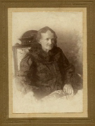 1880a Delfina Vial arreglada